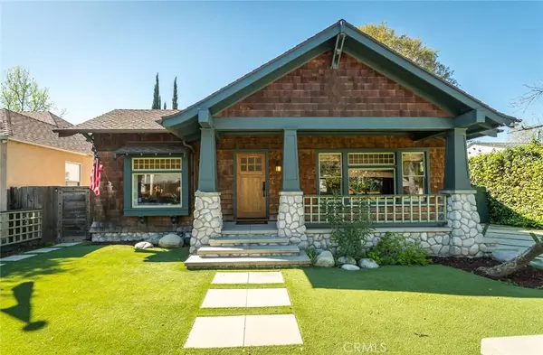 12214 La Maida, Valley Village, CA 91607