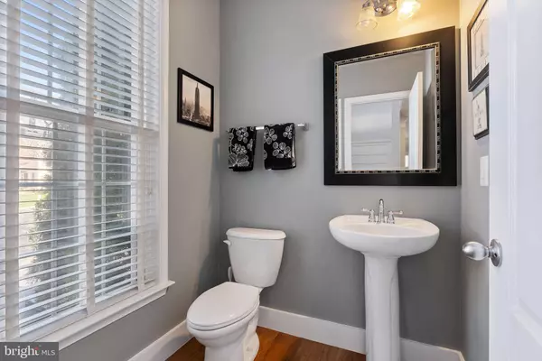 41973 URAL DR, Aldie, VA 20105