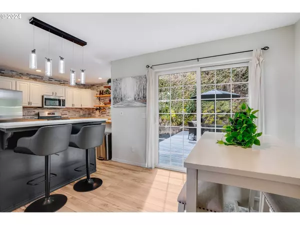 3702 MOHAWK WAY, West Linn, OR 97068