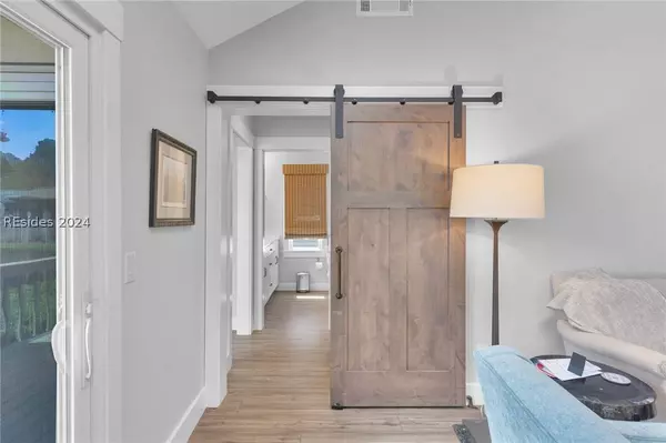 125 Greenwood DR, Hilton Head Island, SC 29928