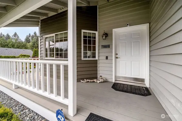 25208 67th AVE E, Graham, WA 98338