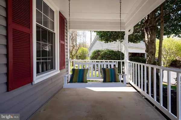 9807 WOODFAHL CT, Burke, VA 22015