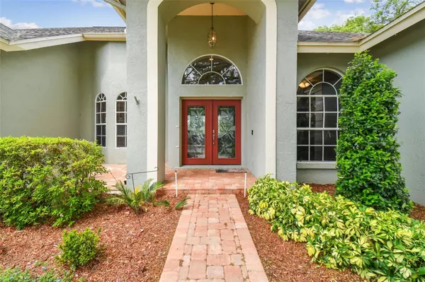 2407 CLUBHOUSE DR, Plant City, FL 33566