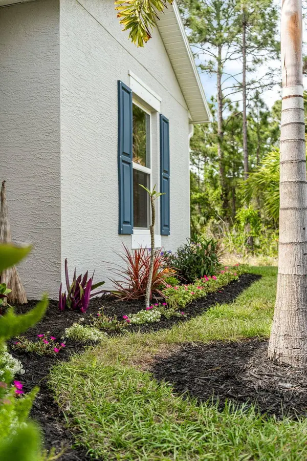 421 Larino RD SW, Palm Bay, FL 32908