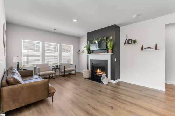 301 Hazelcroft Drive, Fountain Inn, SC 29644