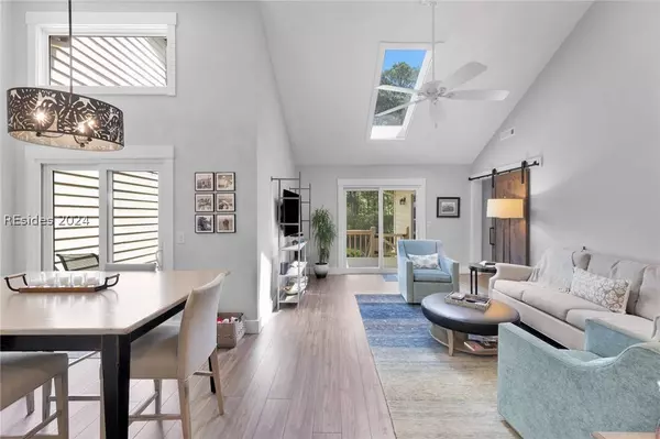 125 Greenwood DR, Hilton Head Island, SC 29928