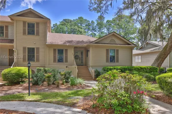 125 Greenwood DR, Hilton Head Island, SC 29928