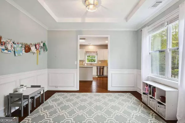 421 Pine Log CT, Canton, GA 30115