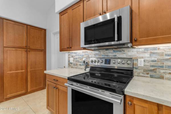 148 N NEVADA Way, Gilbert, AZ 85233