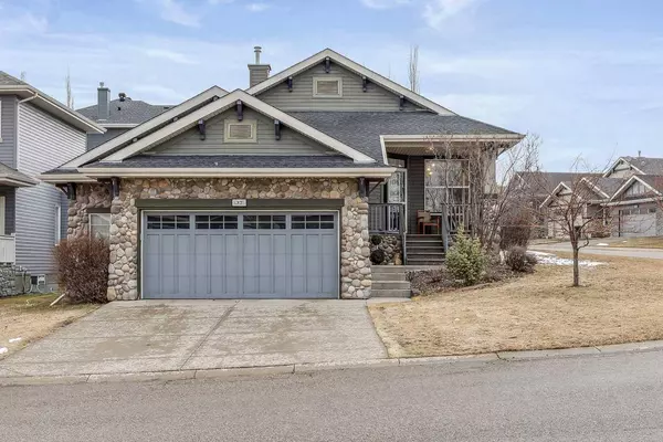 37 Royal Oak PT NW, Calgary, AB T3G 5C5