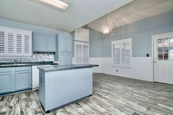 11013 Rogers Hornsby Street, El Paso, TX 79934