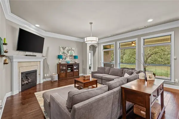 3736 N Lalique Ln, Fayetteville, AR 72704