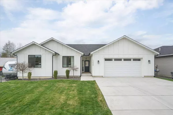 17525 E 4th Ln, Spokane Valley, WA 99016