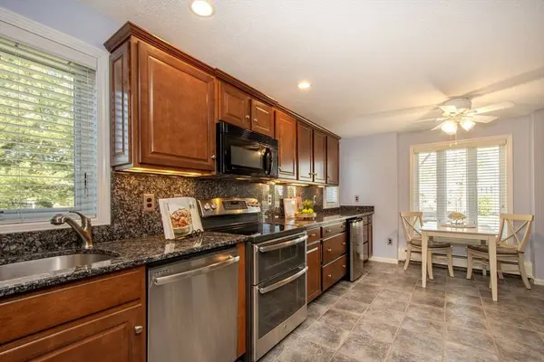 22 Bay Farm Rd #22, Duxbury, MA 02332