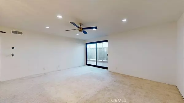 532 N Rossmore AVE #413, Los Angeles, CA 90004