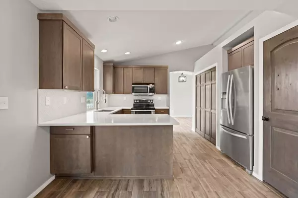 6281 Kristen Ct, Nine Mile Falls, WA 99026