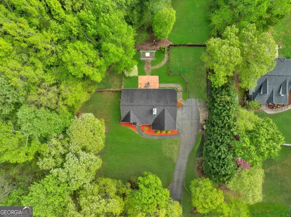 1329 Old Highway 85, Senoia, GA 30276