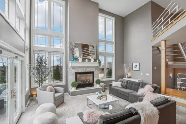 1611 Charleston Circle, Waunakee, WI 53597