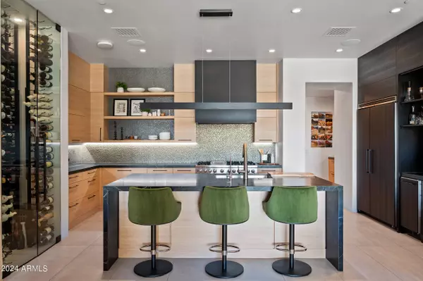 18690 N 101ST Place, Scottsdale, AZ 85255