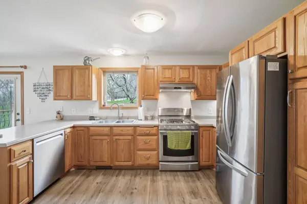 815 Sunnybrook Drive, Deforest, WI 53532