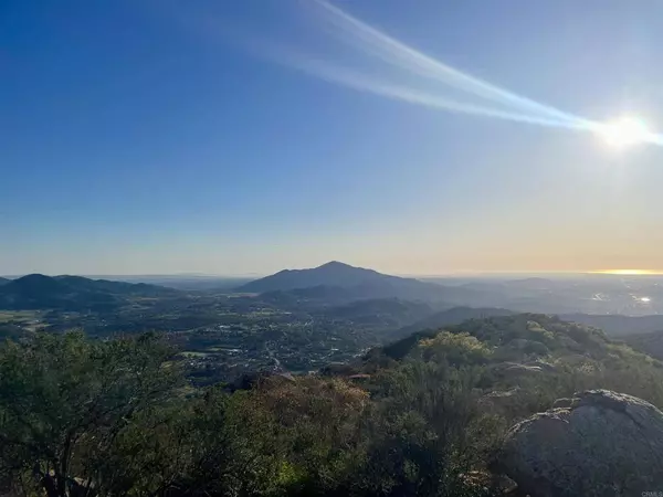Skyline Truck TRL, Jamul, CA 91935