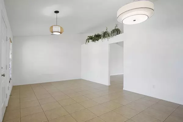 842 SW Haas AVE, Port St Lucie, FL 34953