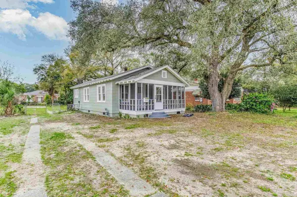 137 N K St, Pensacola, FL 32502