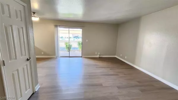 5140 Indian River Drive #319, Las Vegas, NV 89103