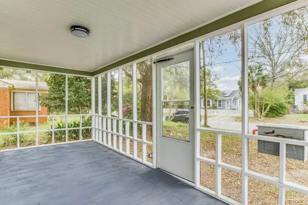 137 N K St, Pensacola, FL 32502