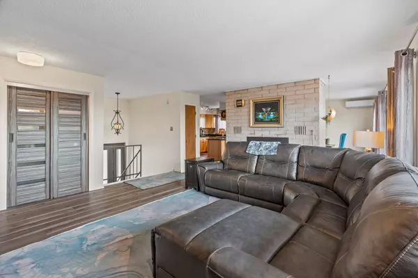 1918 Camino Uva, Los Alamos, NM 87544