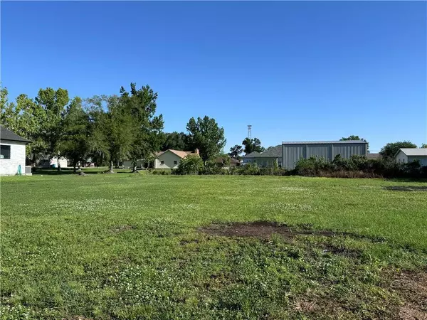 155 PLEASANT VALLEY DR, Des Allemands, LA 70030