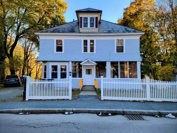 157 Summer ST, Springfield, VT 05156