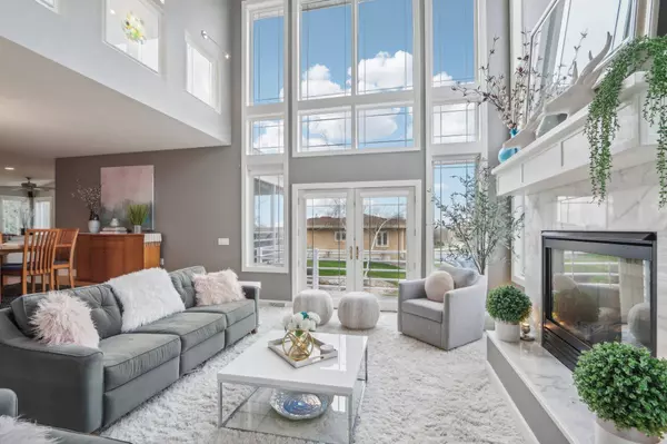 1611 Charleston Circle, Waunakee, WI 53597