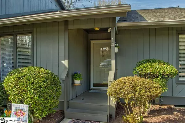 14 Graystone Way, Taylors, SC 29687