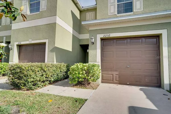 2232 GOLDEN FALCON DR, Ruskin, FL 33570