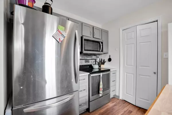 446 Cranklen Cir, Clarksville, TN 37042