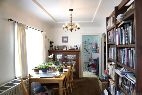 331 University Avenue, San Diego, CA 92103