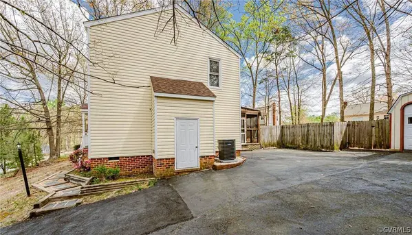 3307 Walnut Cove CT, Chester, VA 23831