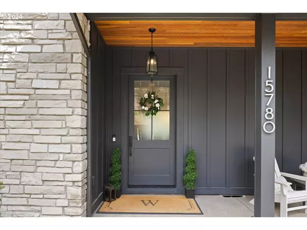 15780 TWIN FIR RD, Lake Oswego, OR 97035