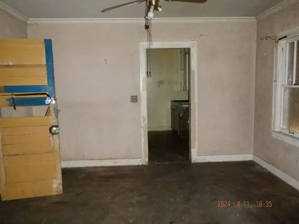 1213 Race Street, Kalamazoo, MI 49001