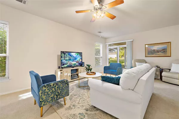 206 Bonham LOOP, Georgetown, TX 78633