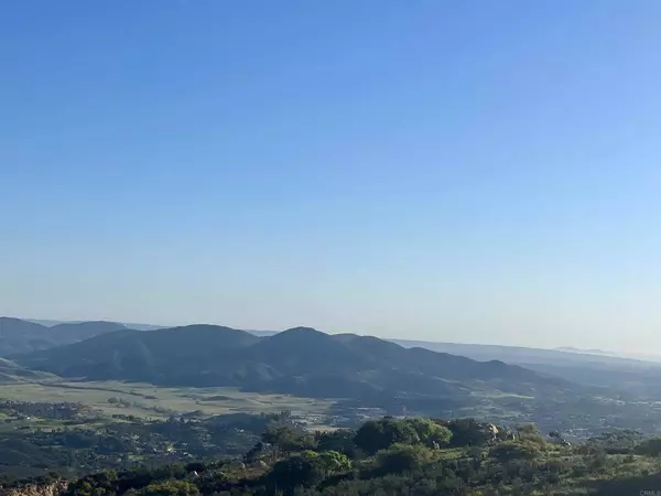 Skyline Truck TRL, Jamul, CA 91935