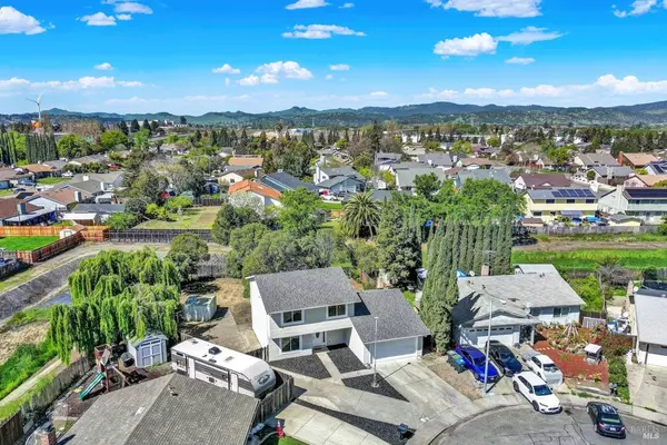 2413 La Salle CT, Fairfield, CA 94533