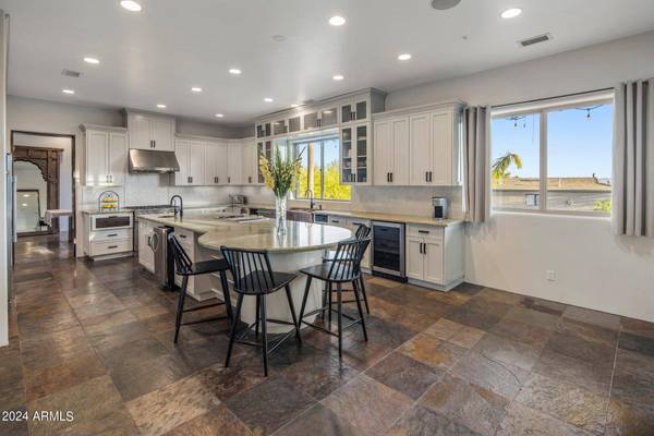 1447 E Echo Lane, Phoenix, AZ 85020