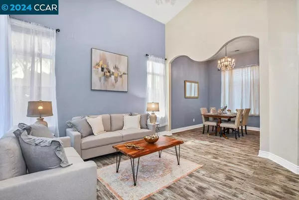 821 Glencreek Dr, Tracy, CA 95377