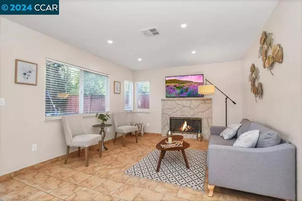 821 Glencreek Dr, Tracy, CA 95377