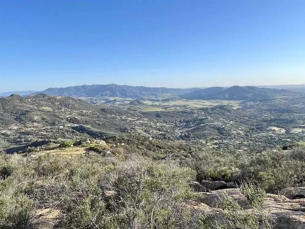 Skyline Truck TRL, Jamul, CA 91935