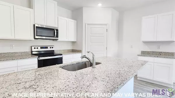 58835 PARK CT, Plaquemine, LA 70764