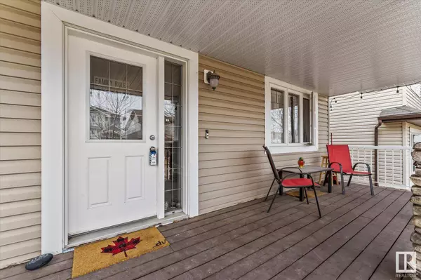 27 VERONICA HL, Spruce Grove, AB T7X 0G9