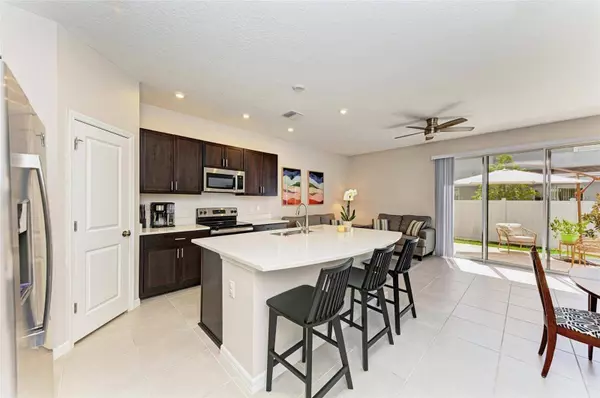 6223 WILLOWSIDE ST, Palmetto, FL 34221